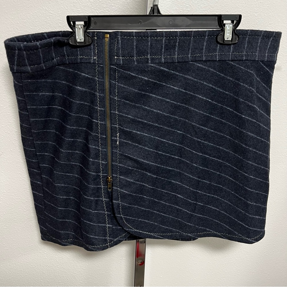 NWOT Purnell Santa Barbara Woolie Wrapper’s Delight Navy Skirt Size 14